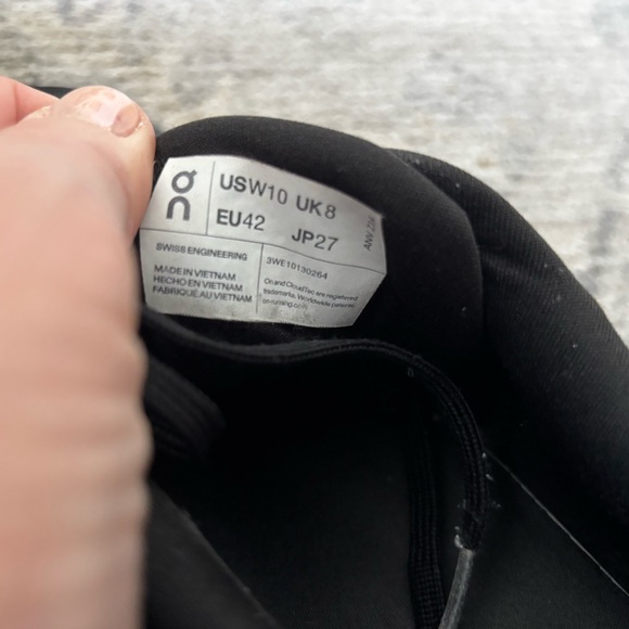 Cloudrunner 2 Running Sneakers - Picture 4 of 7